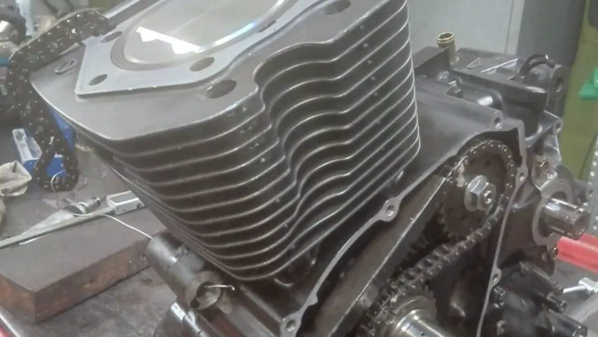Suzuki DR 650 RSE (1991 - 97)  (4)