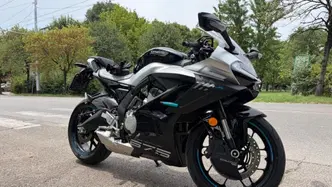 CFMOTO 675SR-R (2025 - 26)