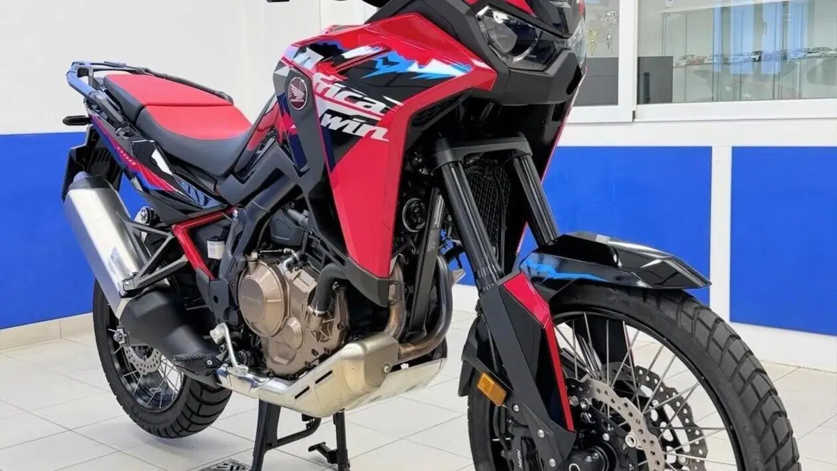 Honda Africa Twin CRF 1100L (2024 - 26)  (2)