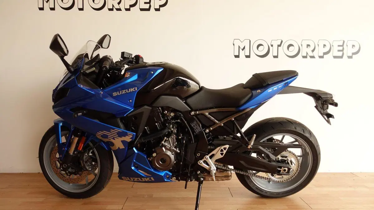 Suzuki GSX-8R (2024 - 26)  (3)