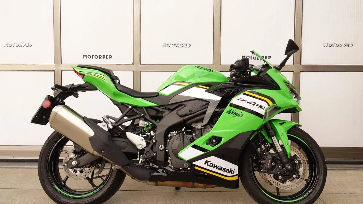 Kawasaki Ninja ZX-4RR (2024 - 27)  (2)