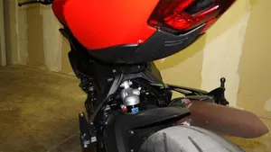 MV Agusta Brutale 800 Rosso (2021 - 23)  (12)