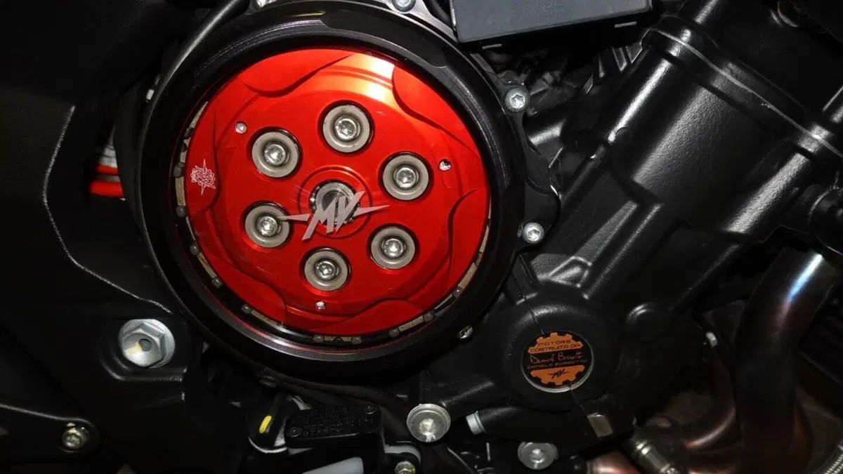 MV Agusta Brutale 800 Rosso (2021 - 23)  (13)