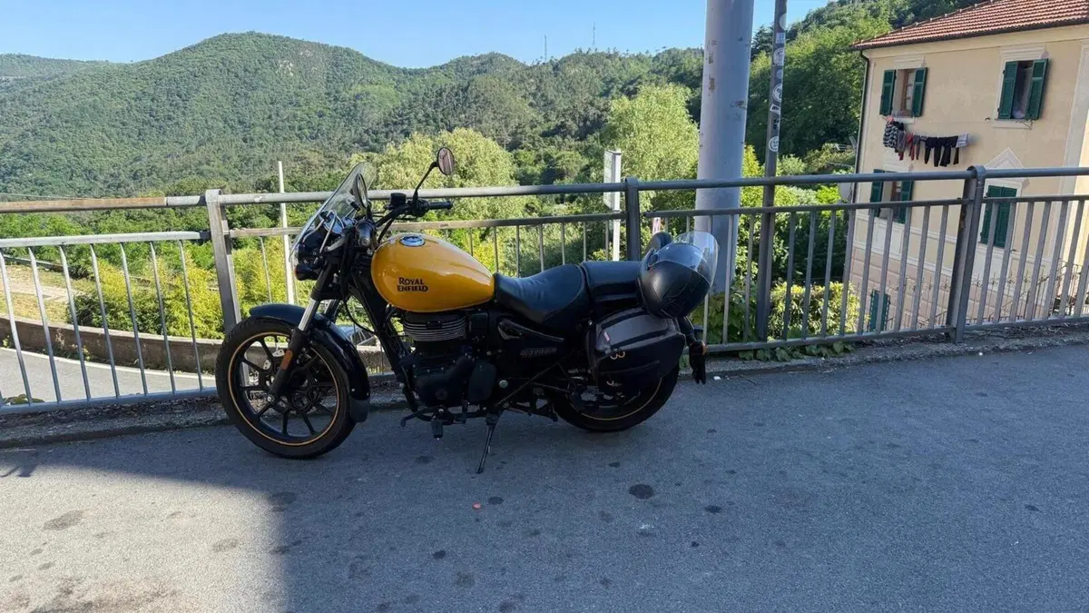 Royal Enfield Meteor 350 (2021 - 26)  (3)