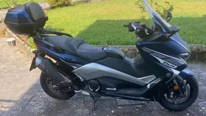 Yamaha T-Max 530 DX (2017 - 19)  (3)
