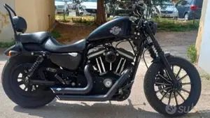 Harley-Davidson 883 Iron (2009 - 11) - XL 883N  (3)