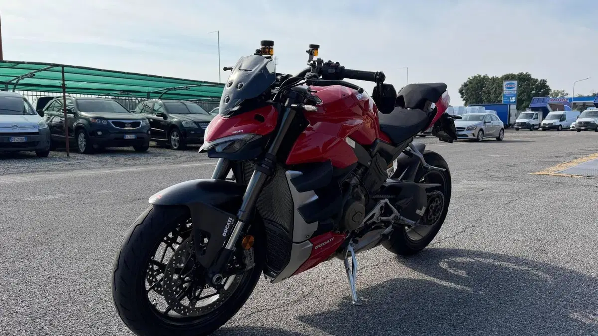 Ducati Streetfighter V4 1100 (2021 - 22) 