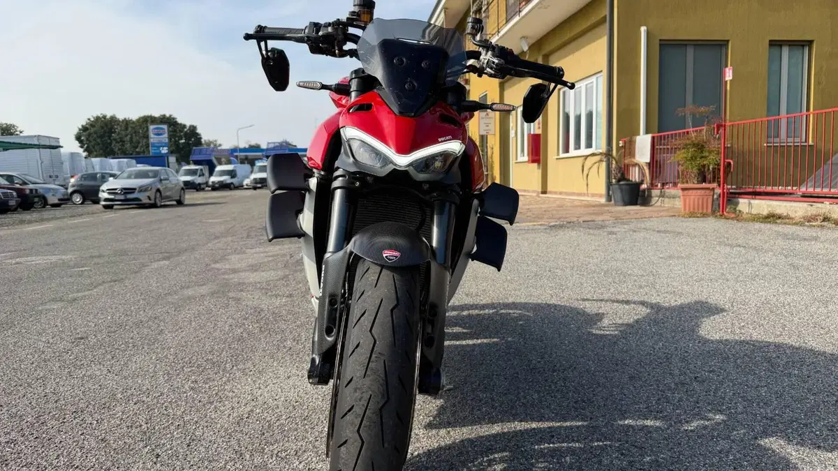 Ducati Streetfighter V4 1100 (2021 - 22)  (8)