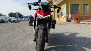 Ducati Streetfighter V4 1100 (2021 - 22)  (8)