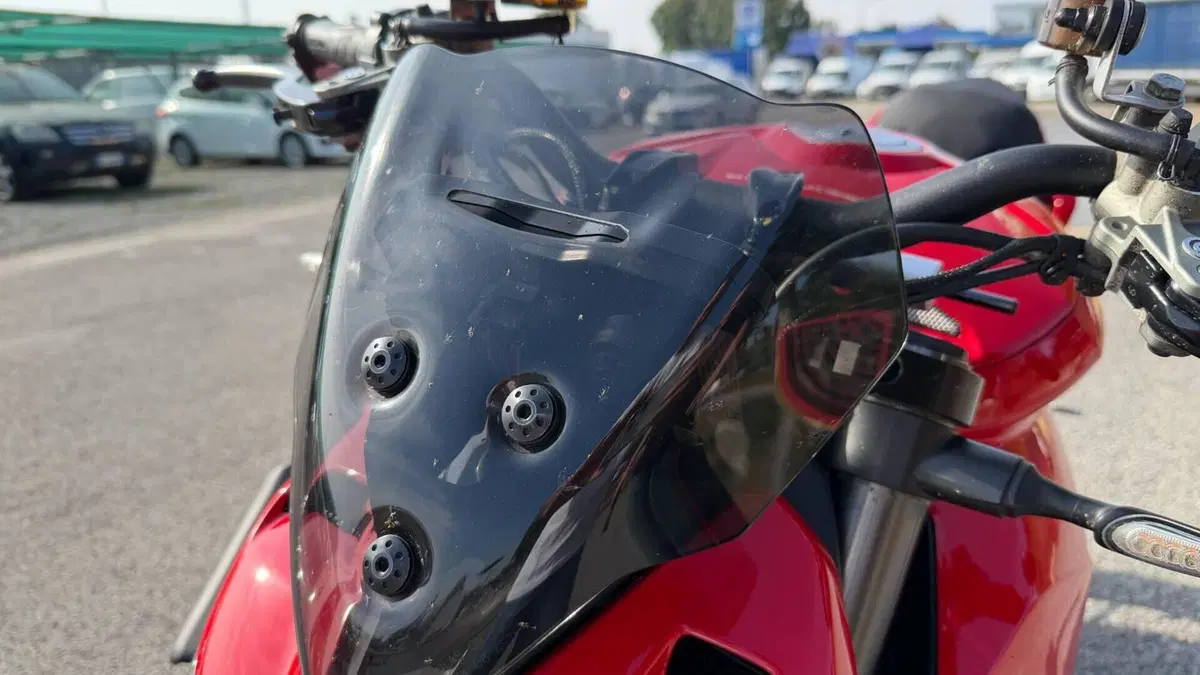 Ducati Streetfighter V4 1100 (2021 - 22)  (16)