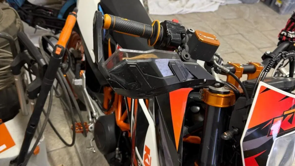 KTM 690 SMC (2008 - 11)  (5)
