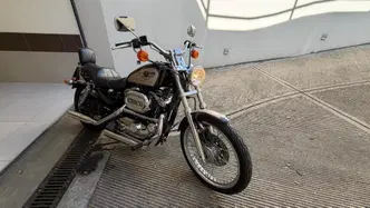 Harley-Davidson 1200 Custom (1995 - 00) - XL 1200C usata