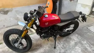 Mutt Motorcycles Razorback 125 (2021 - 25)  (2)