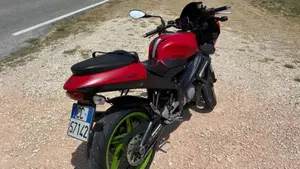 Aprilia Tuono 125 (2003 - 04)  (3)