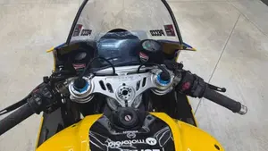 Ducati Panigale V4 Bagnaia 2023 World Champion Replica (2024)  (4)