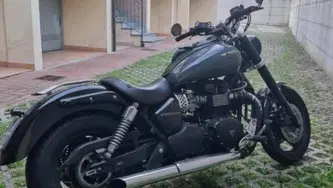 Triumph Speedmaster 865 (2005 - 10)
