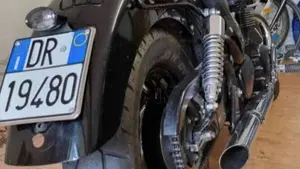 Triumph Speedmaster 865 (2005 - 10)  (4)