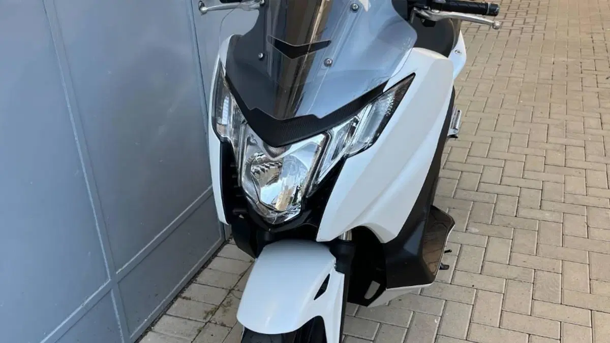 Honda Integra 750 DCT (2016 - 17)  (2)