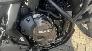 Suzuki V-Strom 800DE (2025 - 26)  (7)