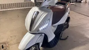 Piaggio Beverly 300 i.e. ABS-ASR (2016 - 20) 