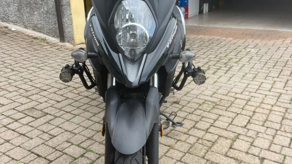 Suzuki V-Strom 650XT ABS (2017 - 20)  (2)