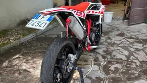Betamotor RR 125 4T Motard LC (2021 - 23)  (4)