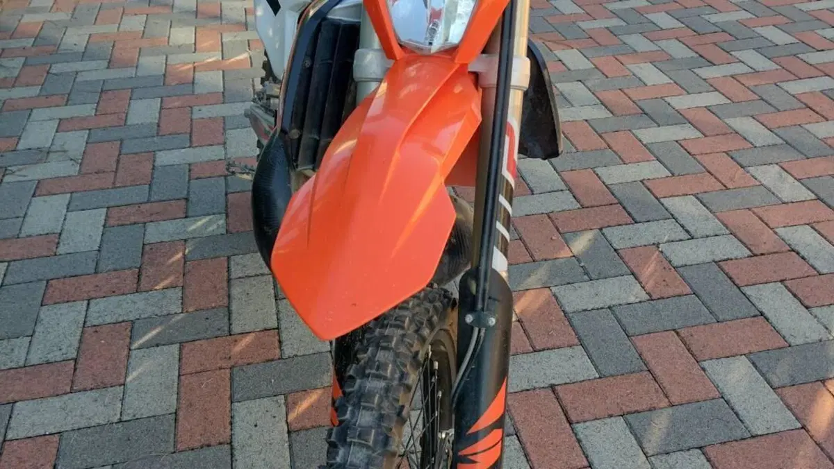 KTM 250 EXC TPI (2018)  (3)