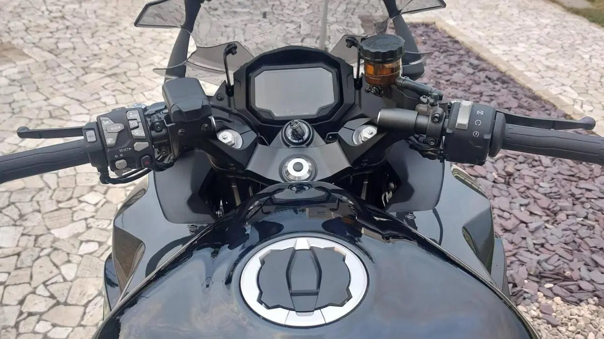 Kawasaki Ninja 1100 SX Tourer (2025 - 27)  (9)