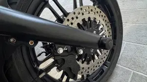 Harley-Davidson 1584 Street Bob (2008 - 15) - FXDB  (8)