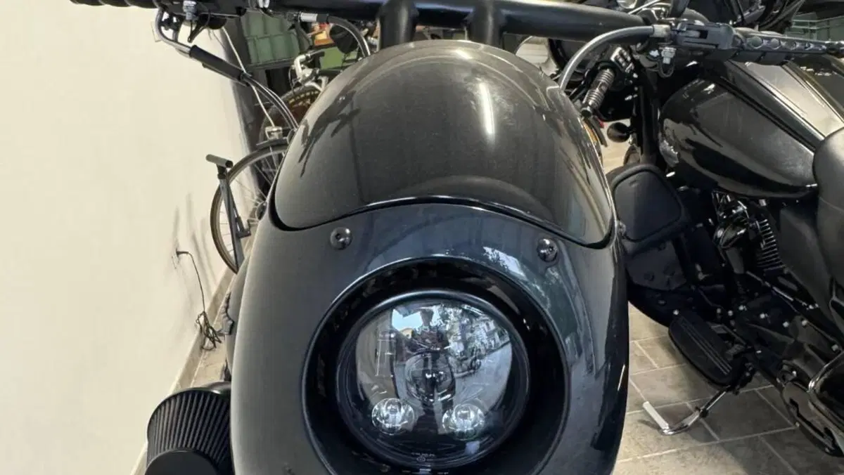Harley-Davidson 1584 Street Bob (2008 - 15) - FXDB  (13)