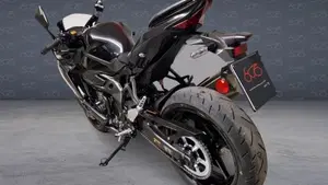 Kawasaki Ninja ZX-4R (2024 - 27)  (4)
