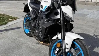 Yamaha MT-09 Y-AMT (2024 - 26) usata