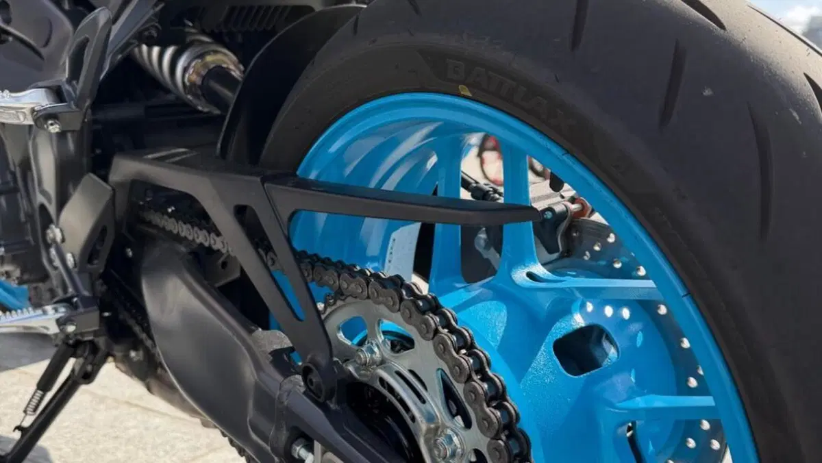 Yamaha MT-09 Y-AMT (2024 - 26)  (5)