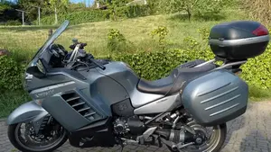 Kawasaki GTR 1400 (2007 - 09) 