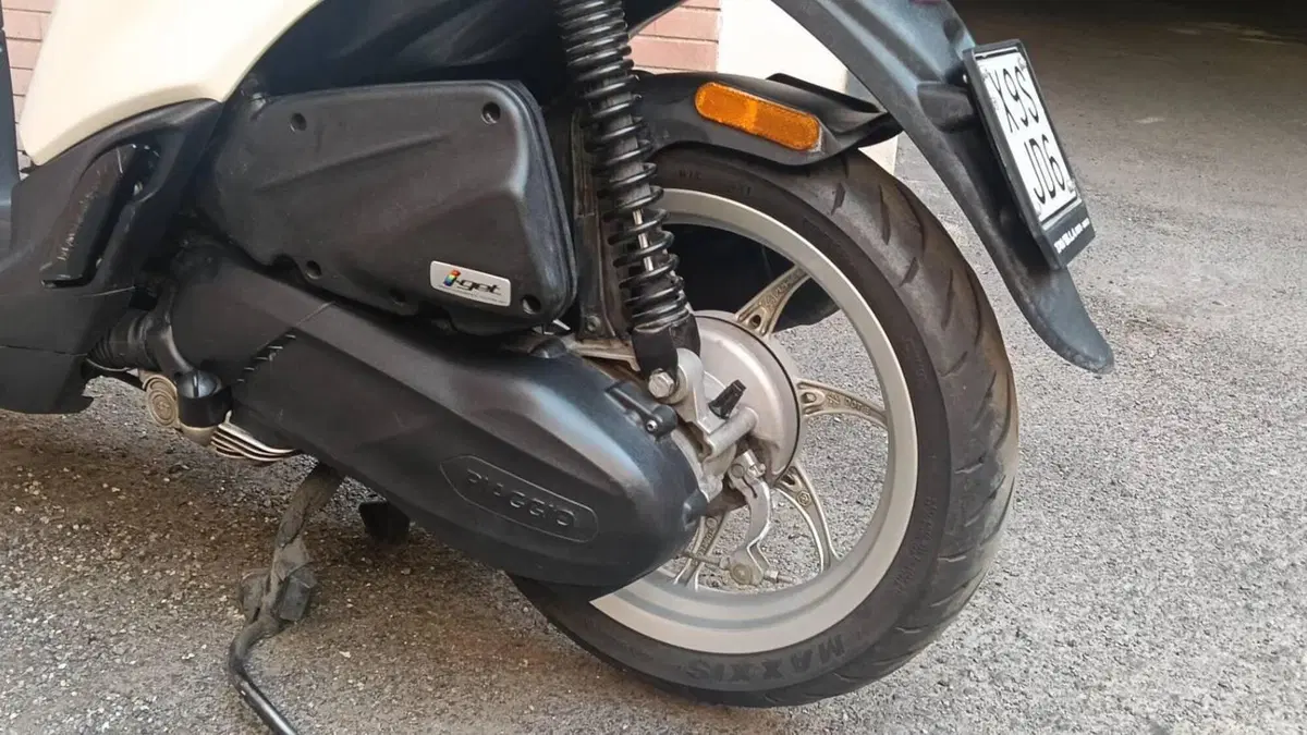 Piaggio Liberty S 50 4T (2020)  (2)