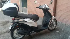 Piaggio Liberty S 50 4T (2020)  (3)