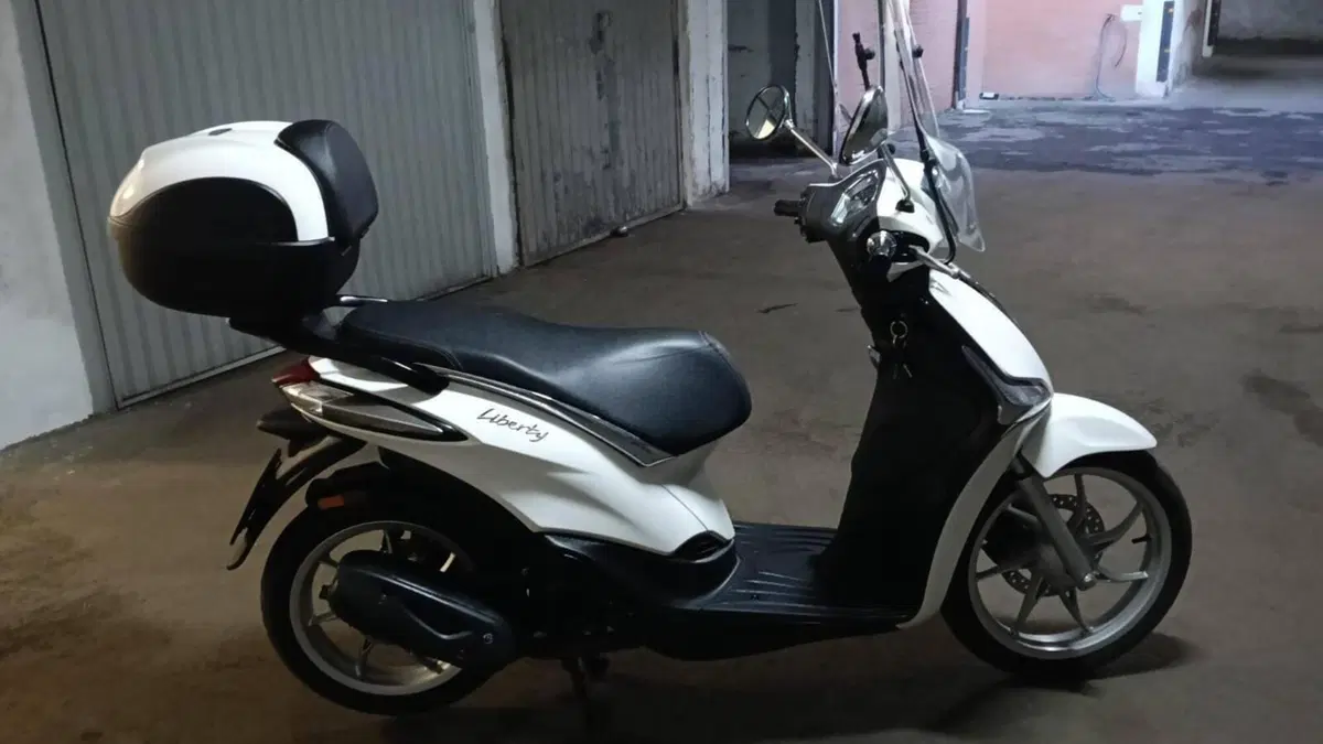 Piaggio Liberty S 50 4T (2020)  (7)
