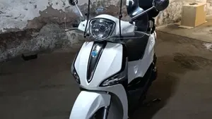 Piaggio Liberty S 50 4T (2020)  (9)