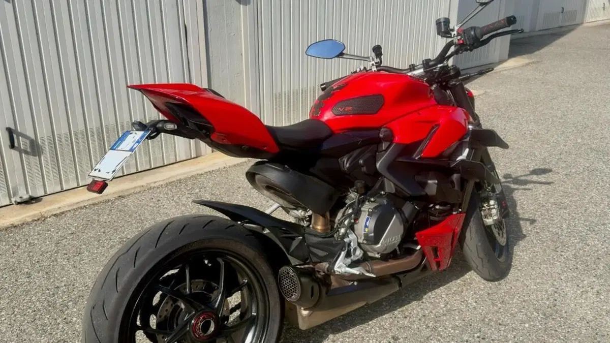 Ducati Streetfighter V2 (2022 - 24)  (3)