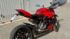 Ducati Streetfighter V2 (2022 - 24)  (3)