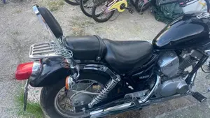 Yamaha XV 250 (1995 - 97)  (8)