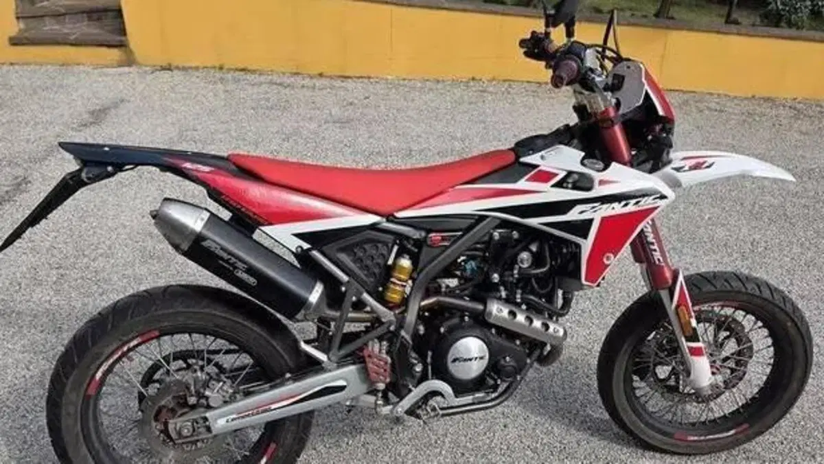 Fantic Motor XMF 125 Motard Competition 4t (2021 - 22) 