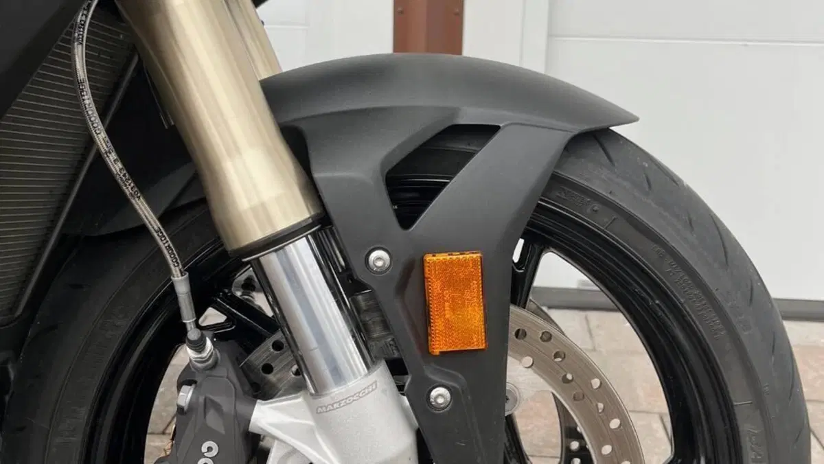 Bmw S 1000 R (2021 - 24)  (9)