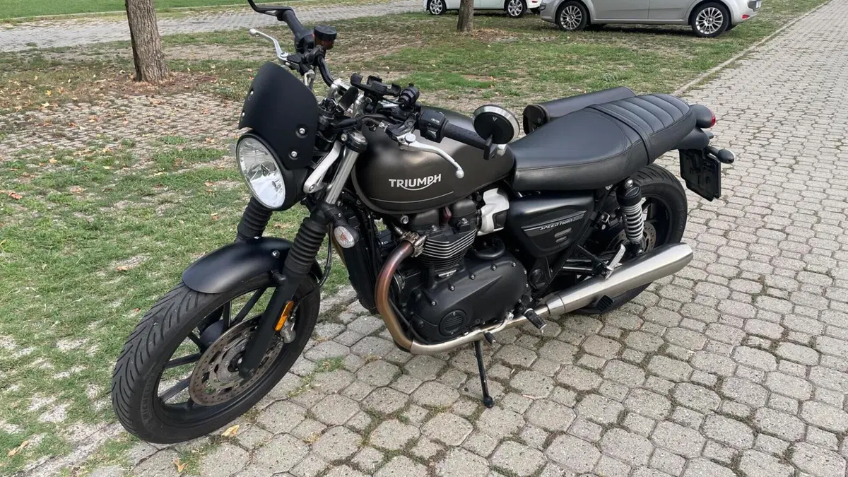 Triumph Speed Twin 900 (2023 - 24)  (20)