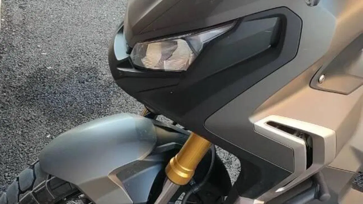Honda X-ADV 750 (2018 - 20)  (2)