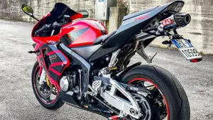 Honda CBR 600 RR (2003 - 04)  (2)