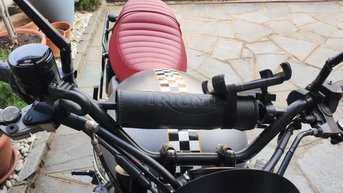 Triumph Scrambler (2006 - 17)  (7)