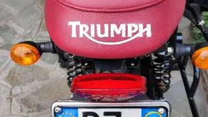 Triumph Scrambler (2006 - 17)  (18)