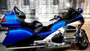 Honda GL 1800 Gold Wing (2012 - 17)  (5)