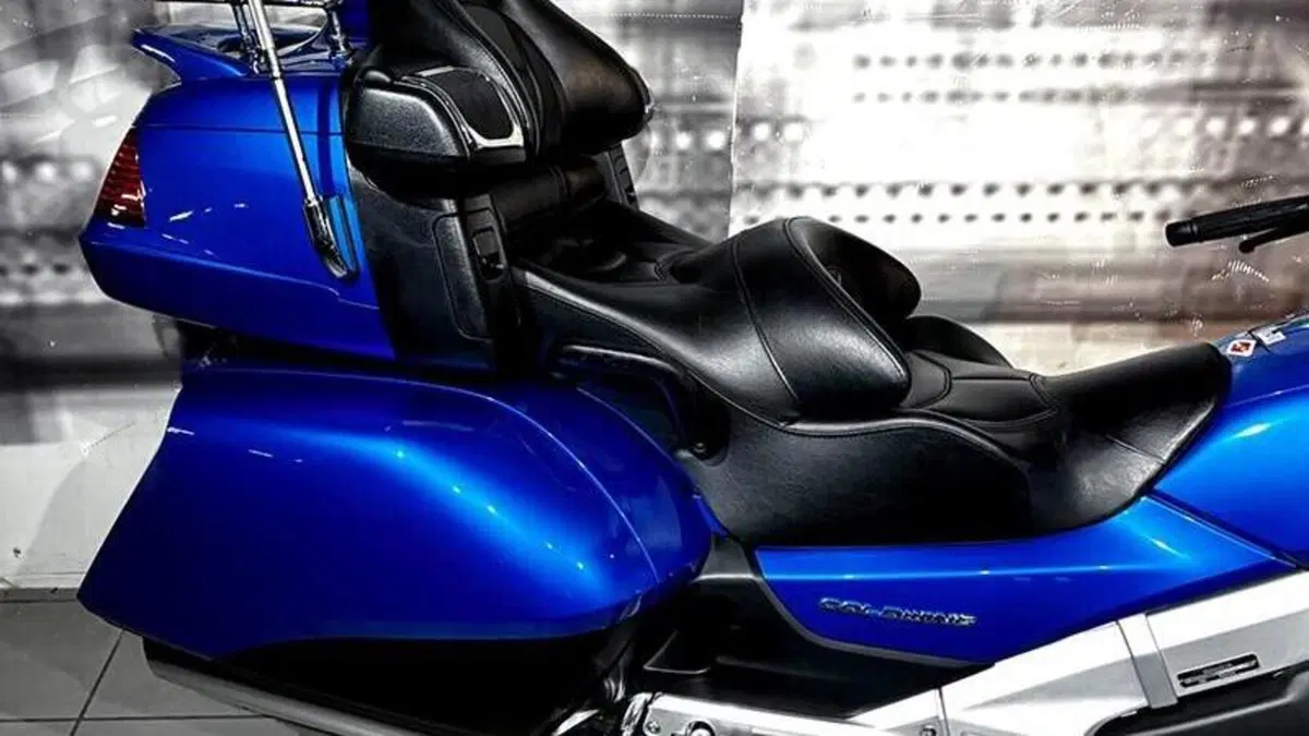 Honda GL 1800 Gold Wing (2012 - 17)  (8)